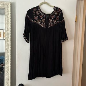 Mi AMI Dresses | Mi AMI Black Bohemian Embroidered Short Sleeve Mini-Dress